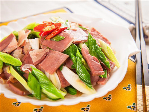 猪肉可以这样吃:让人欲罢不能的火腿(炒食篇.上)