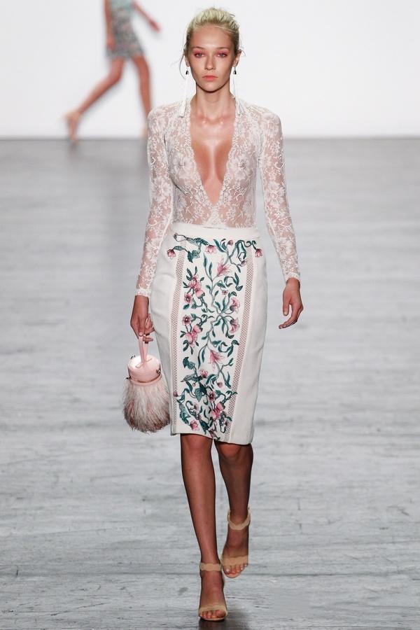 Party上不被关注的原因只有一个，你没穿对