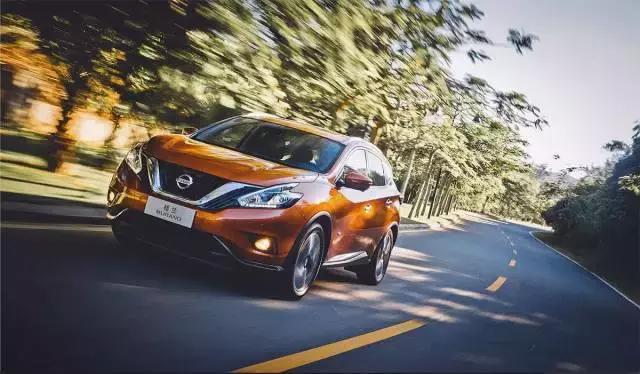 这台SUV之前卖40多万，新款20多万起，还能优惠3万