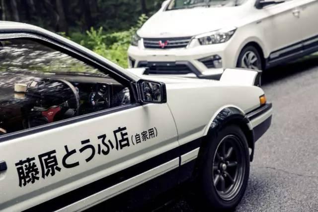 五菱宏光真去秋名山了！ 跟AE86大战你猜怎么着