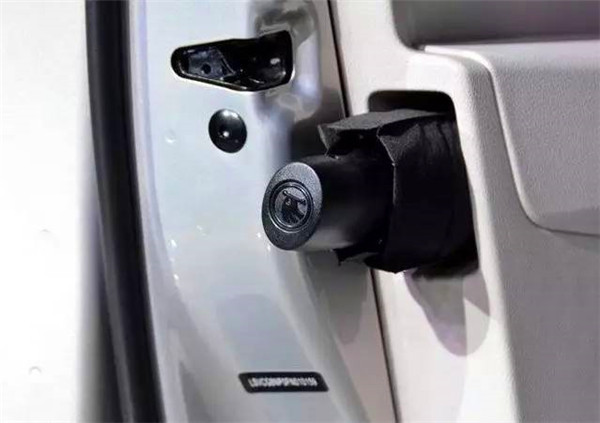 汽车这些NB的配置超贴心，很多不再是豪车专属！