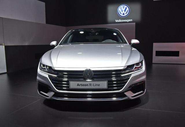 这才是最美大众车，30万轿跑造型，还买什么宝马3系