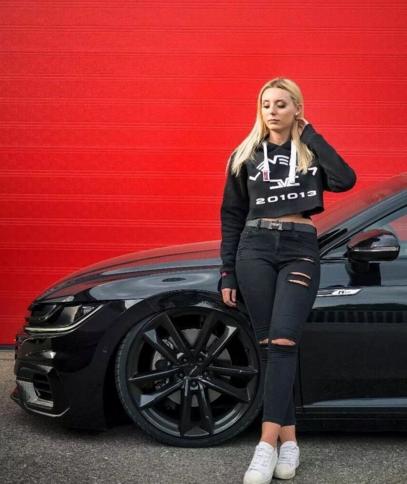 这才是最美大众车，30万轿跑造型，还买什么<a class=