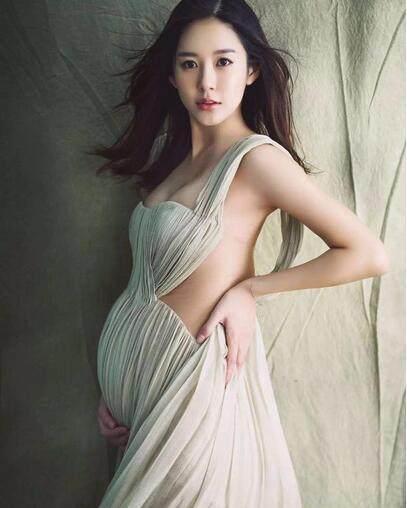 女星孕照曝光,真假怀孕一看便知,最后一位被骂惨