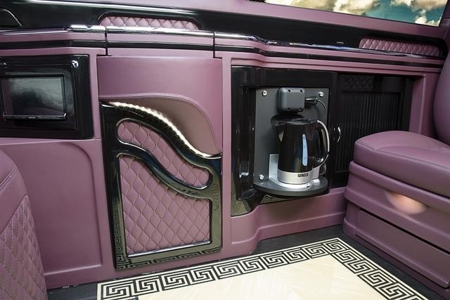 全时四驱6座进口凯路威，豪华内饰，性能吊打奔驰260