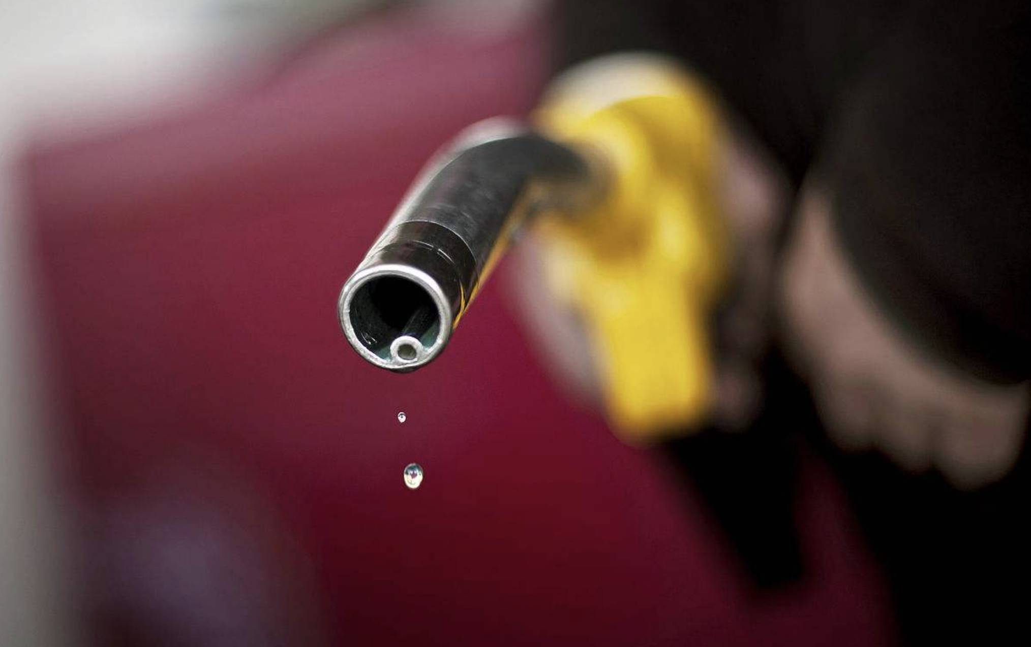 101号汽油？国内有这标号的油，没听说过也加不起！