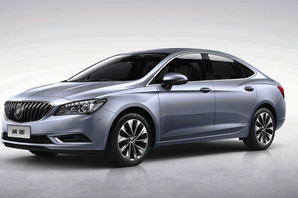 15万左右的德系“宽体轿跑”，优惠3万值不值得买？