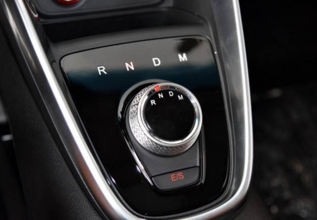 顶配你轻松买三辆，配置高到进口车都害怕