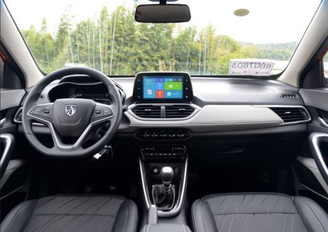 顶配你轻松买三辆，配置高到进口车都害怕