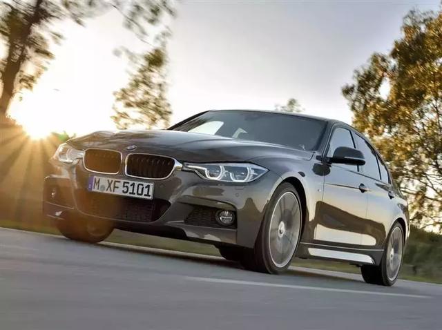 30万总在这两款运动轿车纠结，该怎么选？答案在这