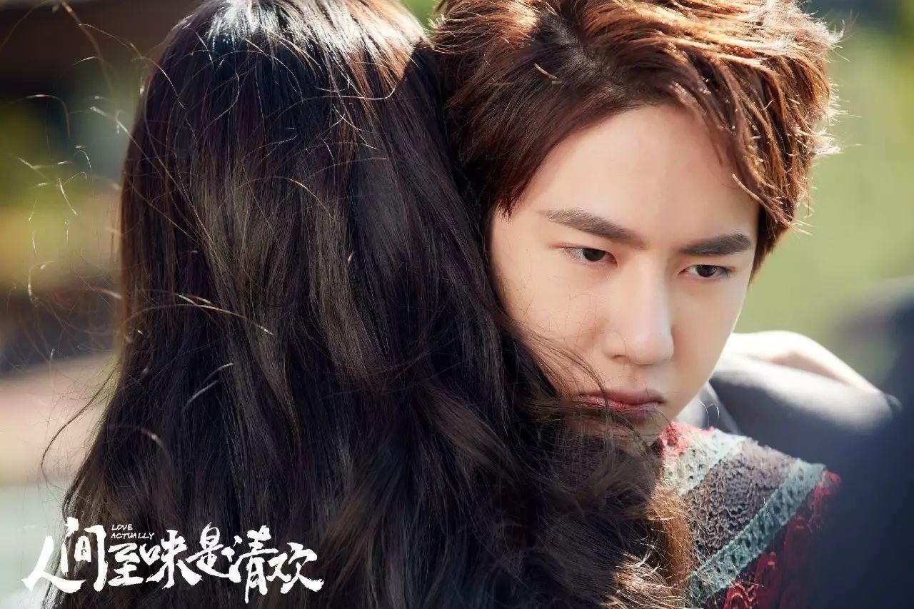 小圆脸大眼睛新晋小花赖婧甜度爆表