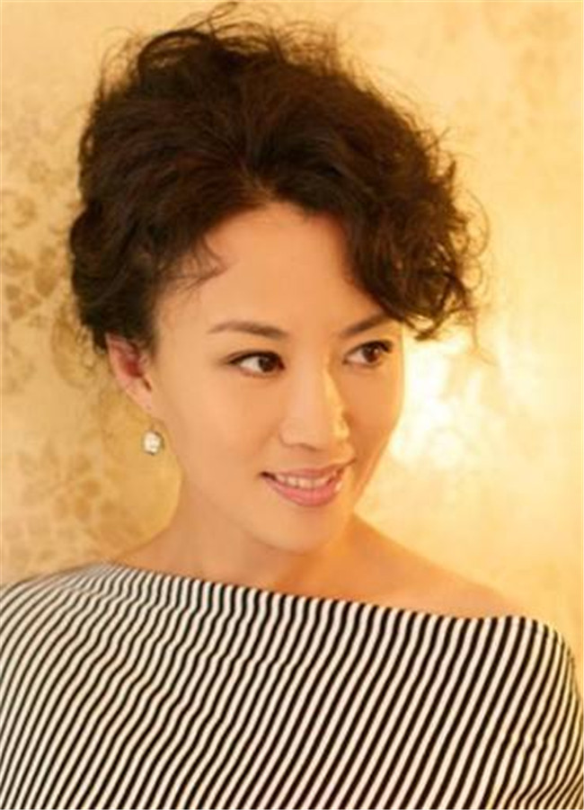 与刘晓庆同台飙戏,今51岁青春不老,可惜戏多人不红|马丽|刘晓庆|演技