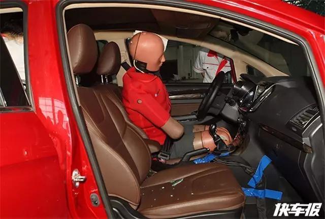 力帆又要被喷了，才撞了个3星！