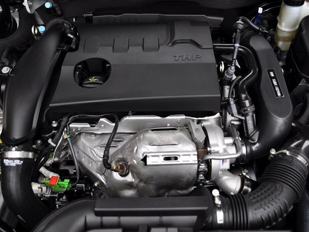 雪铁龙玩了把大的，第三代C5不走廉价，迈腾咋办