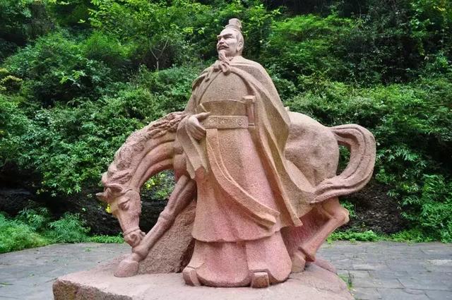 广元旅行丨剑阁天下险,最美的风景在路上!