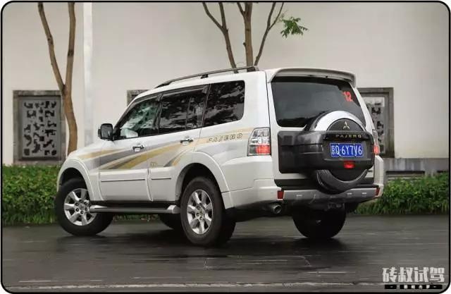 能让普拉多真正害怕的SUV只有TA！名气不输牧马人