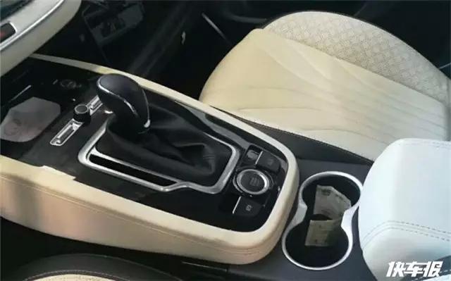 开瑞全新7座SUV,这内饰真够独特