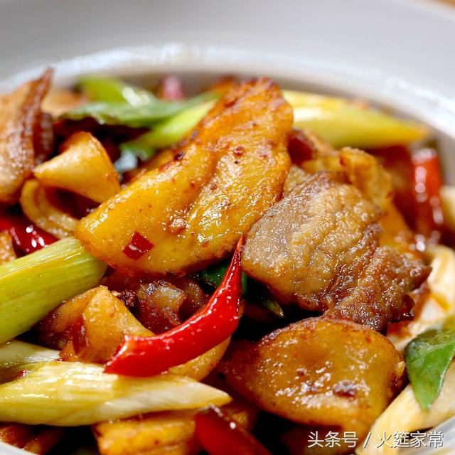 盐煎肉加上土豆片,下饭利器就这么好看