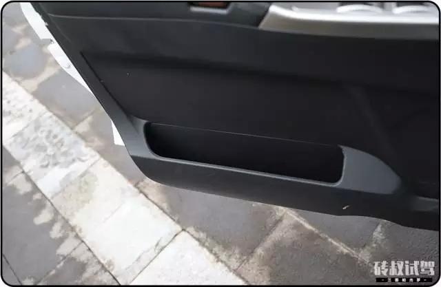 能让普拉多真正害怕的SUV只有TA！名气不输牧马人