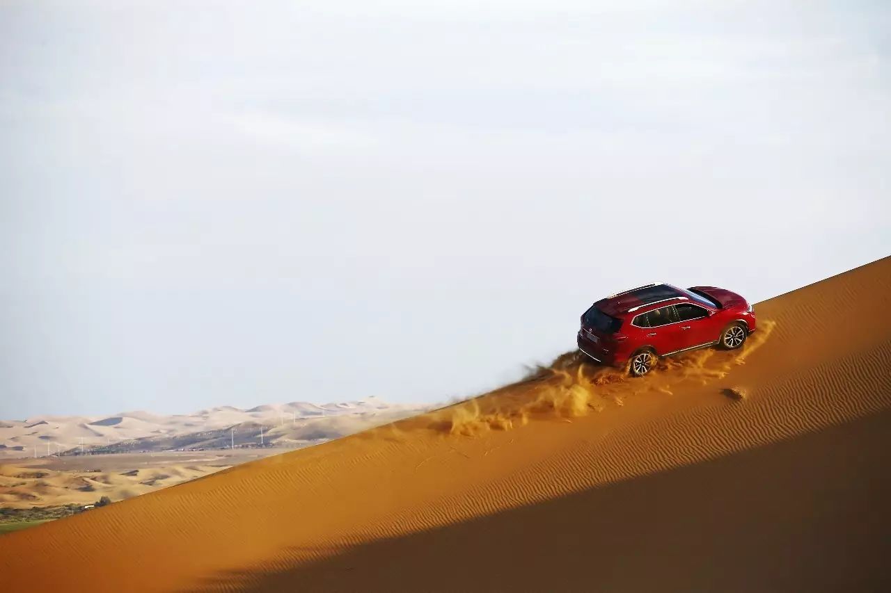 谁说城市SUV不能带你跑沙漠、战戈壁！