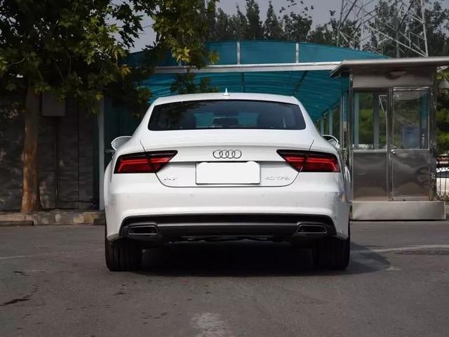 全新奥迪A7路试着火，再给宝马奔驰机会