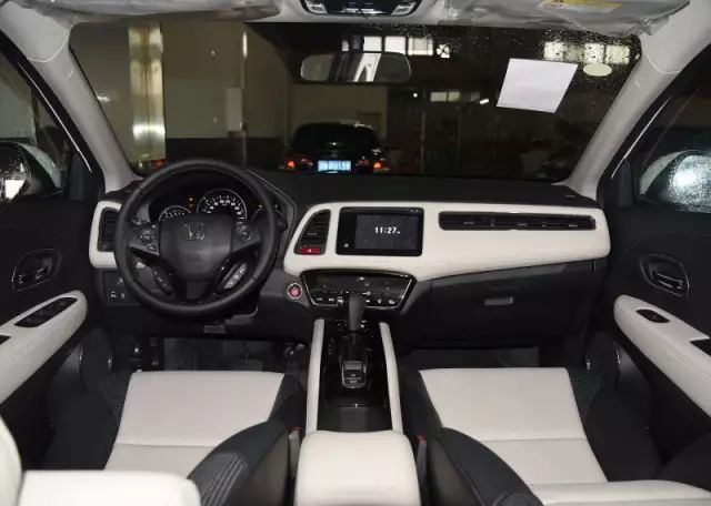 别装模作样了，老湿们就应该开这些SUV