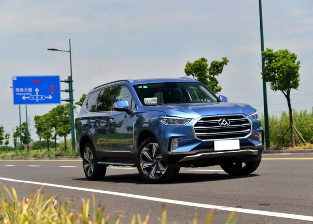 别装模作样了，老湿们就应该开这些SUV