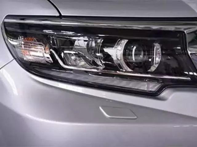 川藏线神话,全新丰田普拉多已经运达世界各大港口