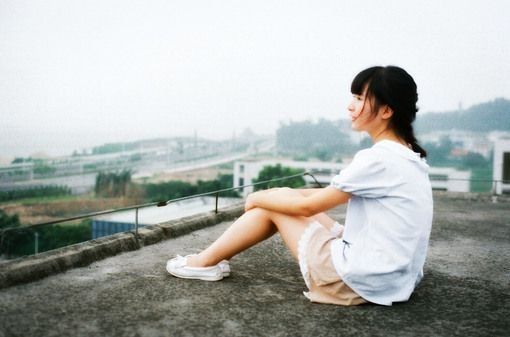 娶个四十岁老女人,新婚夜她在床上一动作,我提离婚