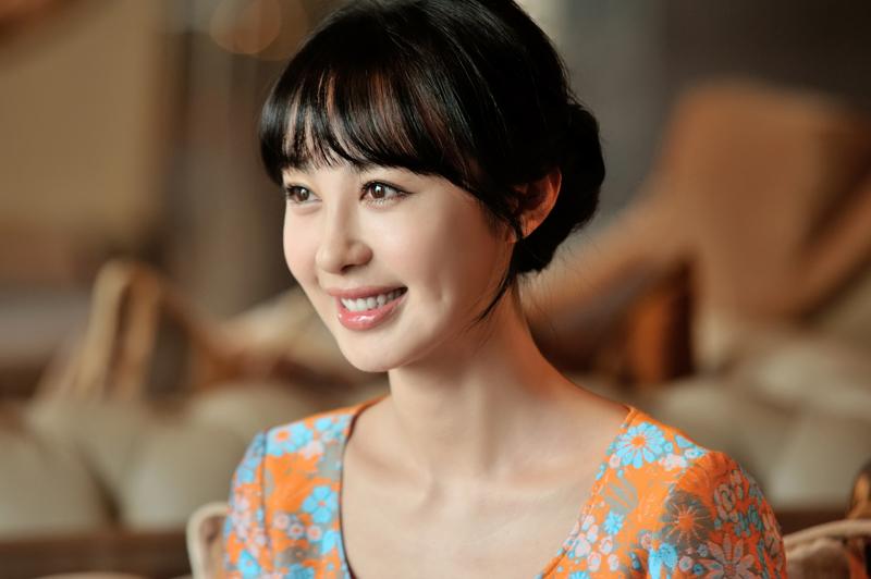 郑爽李菲儿图片