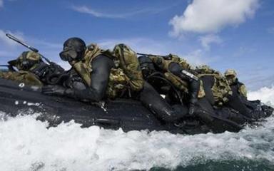 消失三十年中国这支特种部队再次露面,周边小国紧张