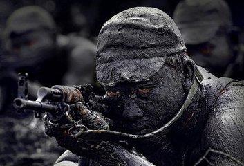 而且常年处于实战训练中的越南特种蛙人部队还在近几年采购了大规模