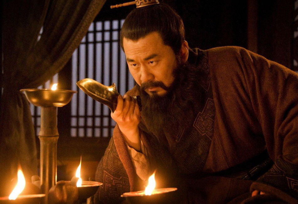 部将:占吾妻,安能替汝卖命