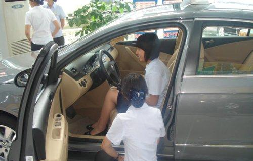 购买新车只需5步，价格砍到4S店销售哭