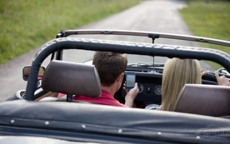 自驾出门内急、加油一键搞定！它是最贴心手机导航