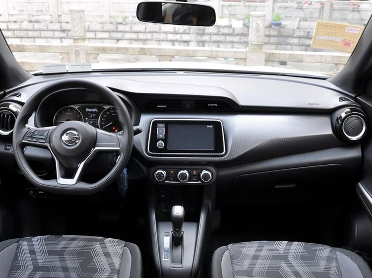 差距不只是在天窗 现代新ix25对比日产劲客