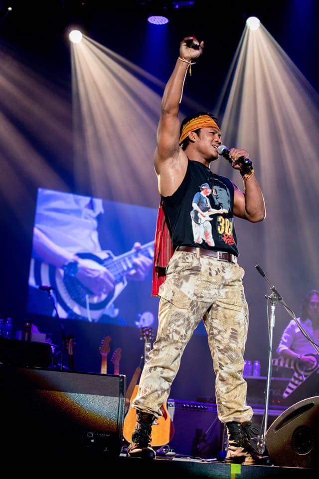 泰拳王播求跨界献唱欲发行专辑,三战一龙结局成谜