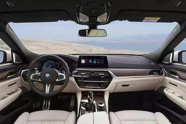 颜值超宝马7系 配置全面升级 售价超70万