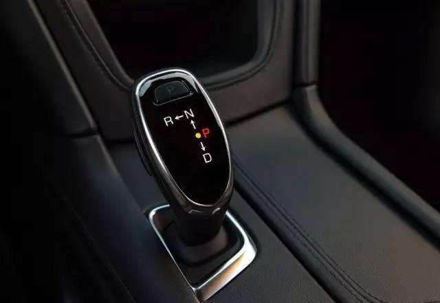 提到轻混动，就不得不提这台豪华中型SUV