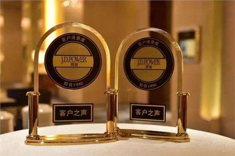 差距不只是在天窗 现代新ix25对比日产劲客