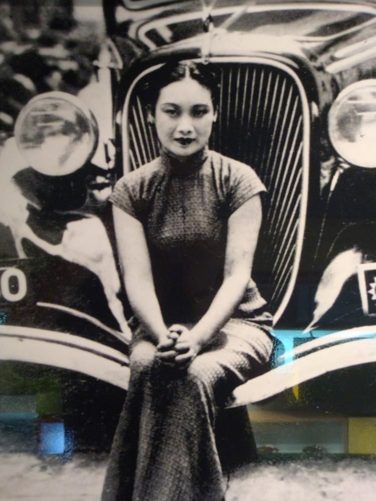 军统头子戴笠如何把电影皇后胡蝶弄到手的?