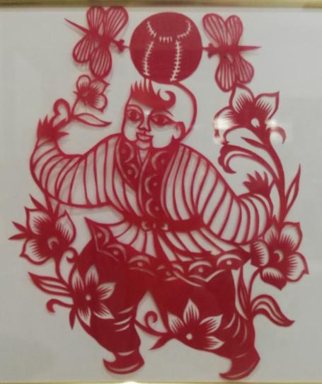 乔丽蹴鞠齐国成语剪纸系列齐文化节的一大亮点