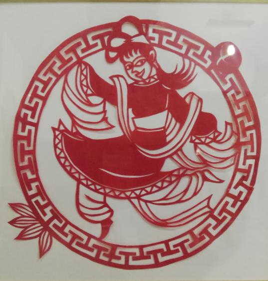乔丽蹴鞠齐国成语剪纸系列齐文化节的一大亮点