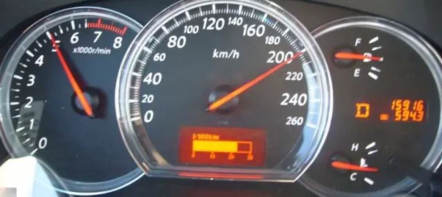 洗油路、打吊瓶,4S积碳清理贵而没卵用