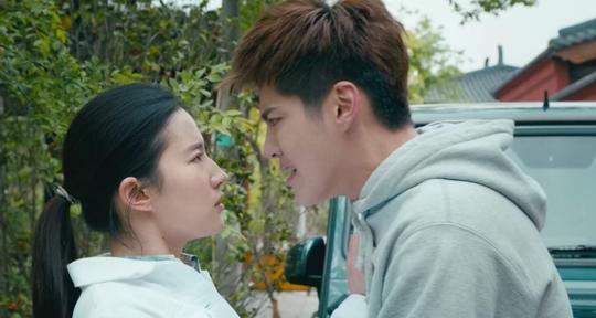 《致青春2"校园撩妹那点事"刘亦菲:那得看你本事