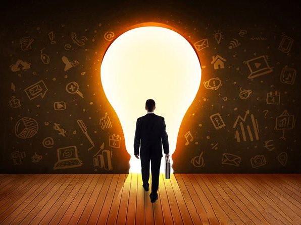 公务员和研究生都考上了,选择哪个放弃哪个?