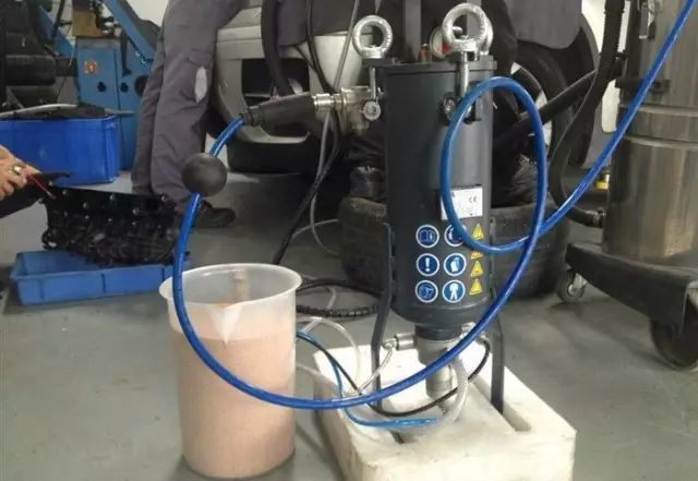 洗油路、打吊瓶，4S积碳清理贵而没卵用