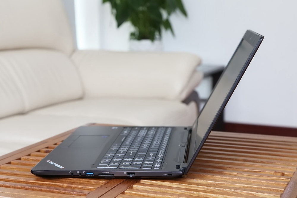 神舟精盾t97真机拆解