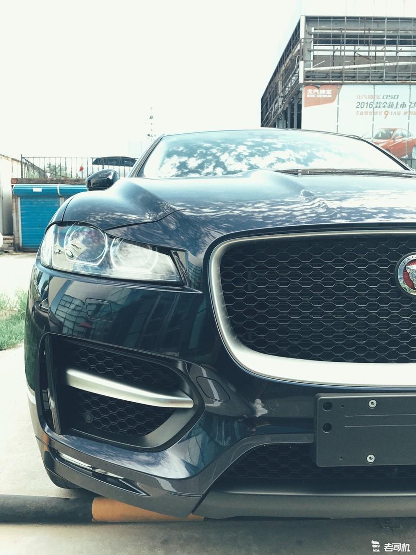 怎么说呢,加速微微声浪,提速不错,但是收油的时候有顿挫,不严重,有点