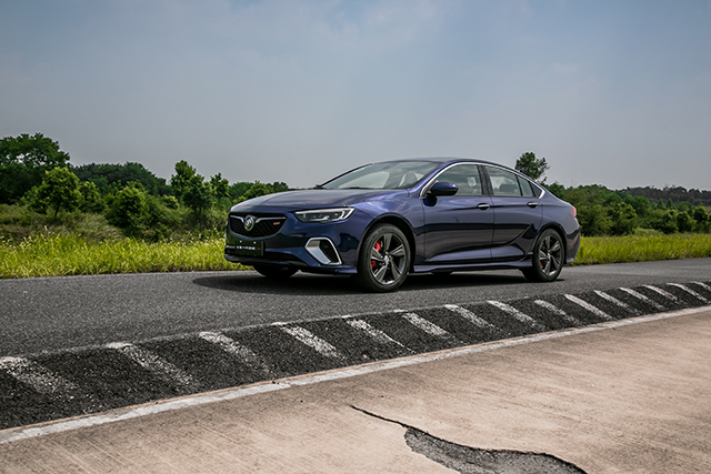 试君威GS底盘，你们要的驾驶乐趣来了！